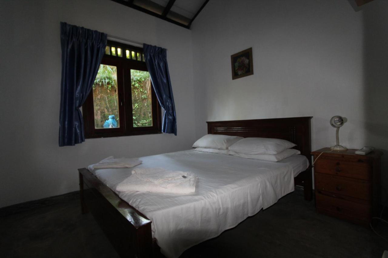 Bed and Breakfast Jungle Tide Kandy Esterno foto