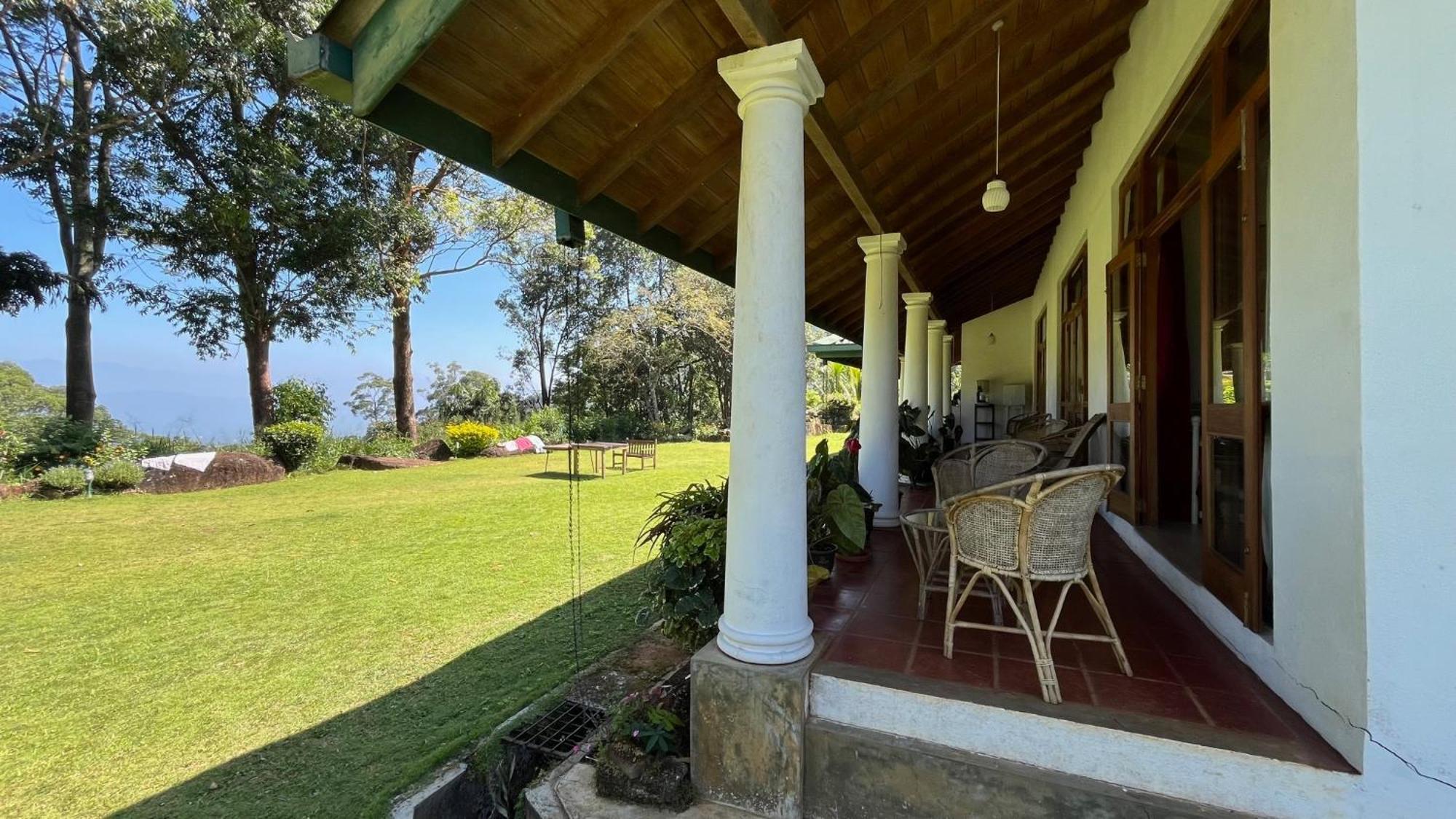 Bed and Breakfast Jungle Tide Kandy Esterno foto